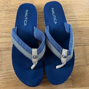 Nautica Women’s Flip Flops